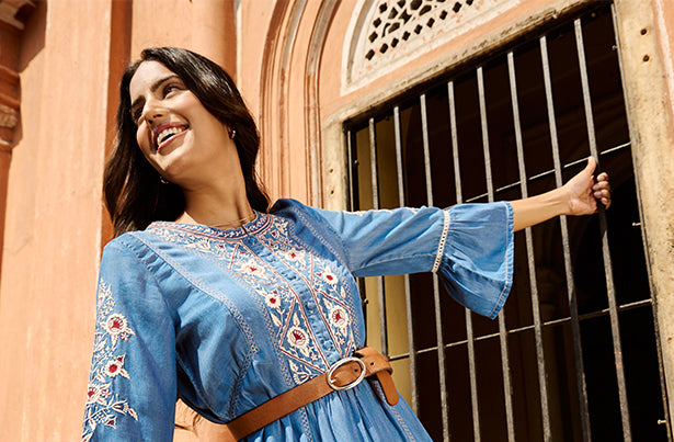 DESI FASHION ICONS: INFLUENTIAL WOMEN WHO REDEFINED THE PERCEPTION OF   Lakshita