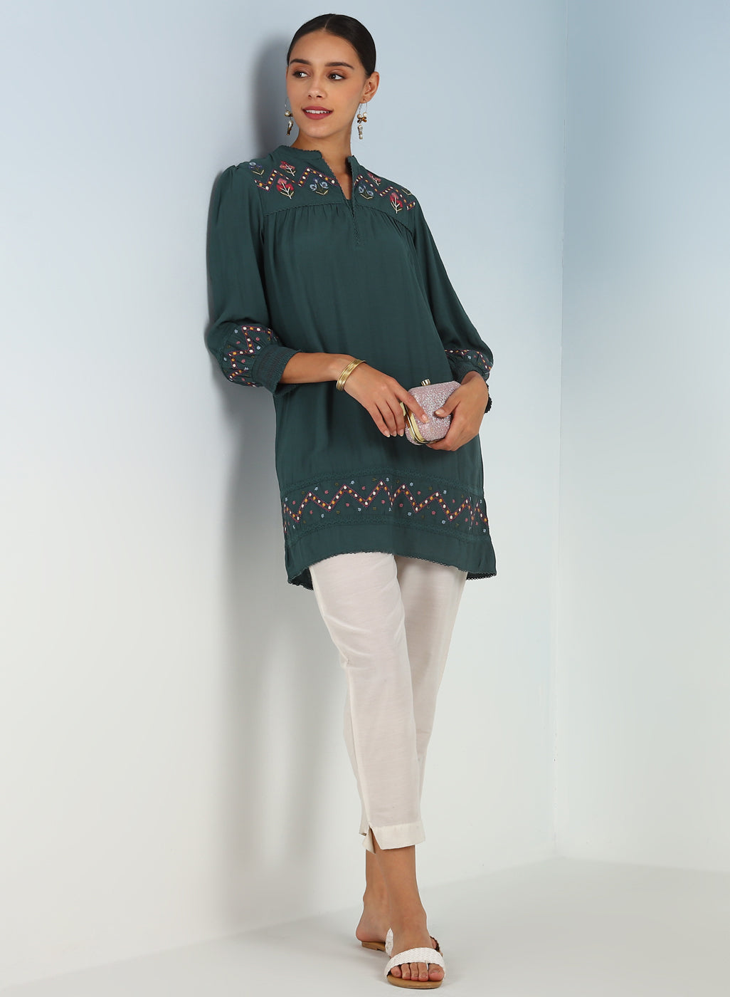 Green A line Rayon Tunic with Embroidery and Smocking effect Puffed  Sleeve-23AWLK03024-3 – Lakshita