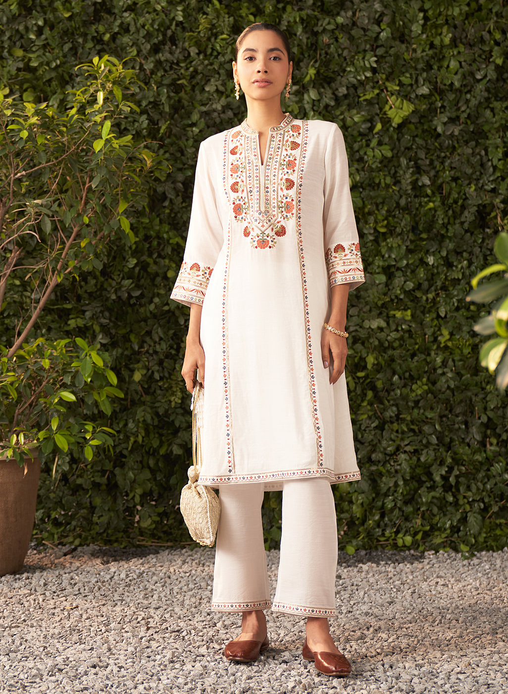 Ethnic Elegance with Lakshitas Sasha Embroidered Set Ethnic Elegance with Lakshitas Sasha Embroidered Set