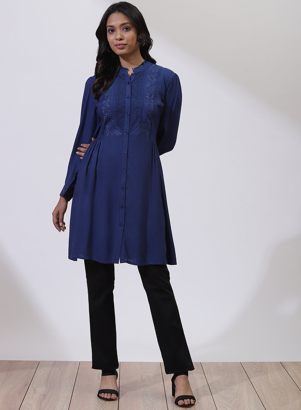 Blue AM-PM Collection Tunic Kurti With Embroidery-22AWLK02896-4 – Lakshita