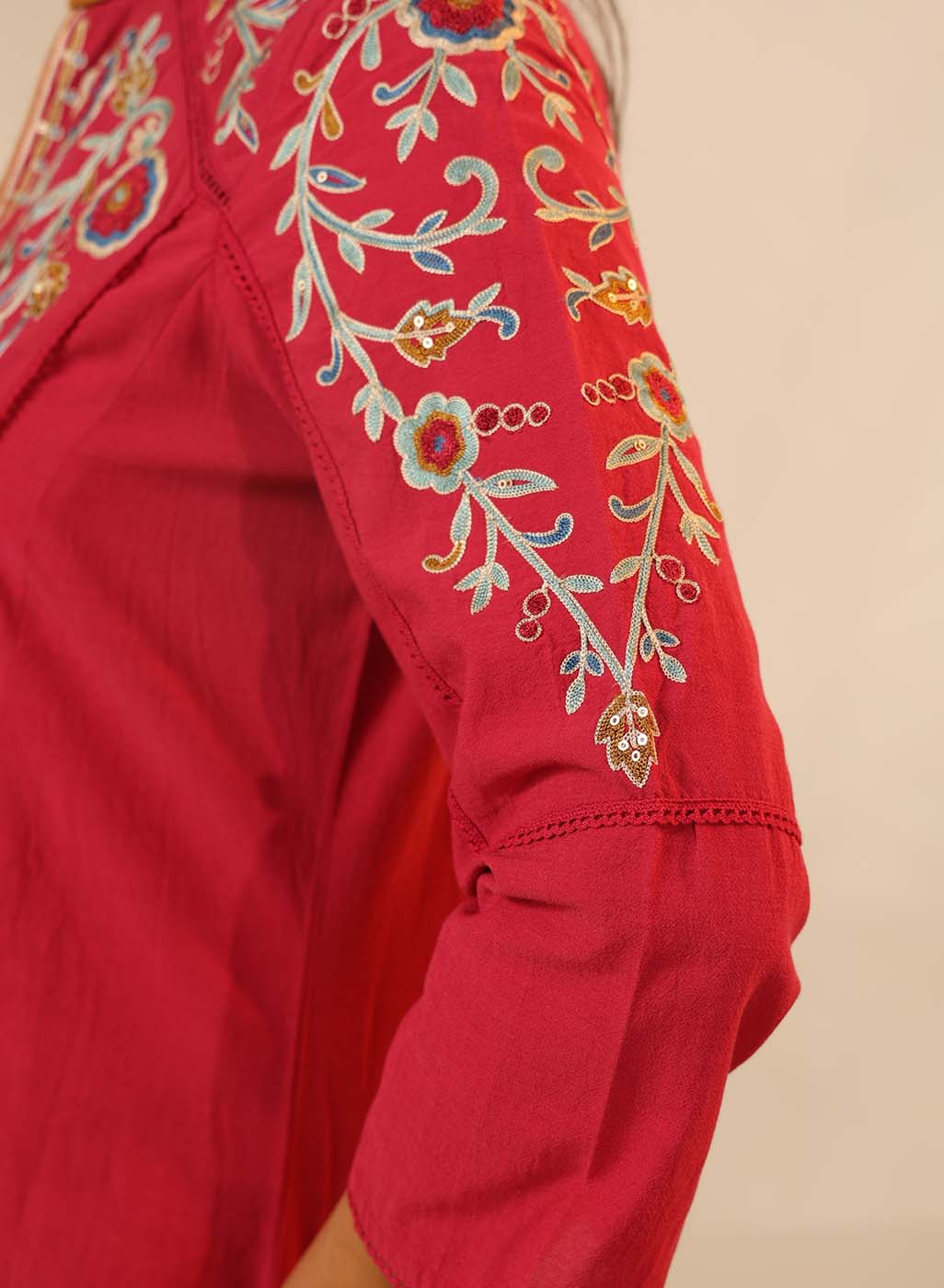 Red Knee-length Embroidered Kurta