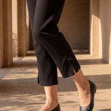 Black Straight Fit Cotton blend Capri