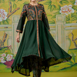 Ruhani Emerald Green Kutch Embroidered Panelled Kurta Set