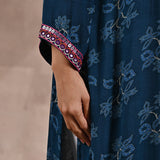 Floral Printed Dhaage Collection Kurta With Full Sleeves