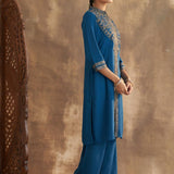 D.Teal Kurta Set With Intricate Embroidery & Front Slit - Lakshita