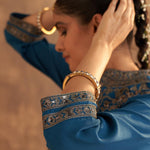 D.Teal Kurta Set With Intricate Embroidery & Front Slit - Lakshita