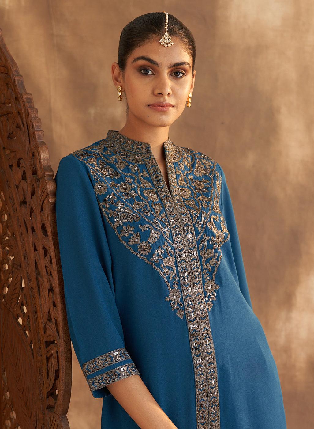 D.Teal Kurta Set With Intricate Embroidery & Front Slit - Lakshita