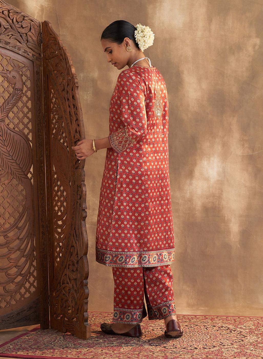 Wine Printed Kurta Set With Delicate Embroidery - Lakshita