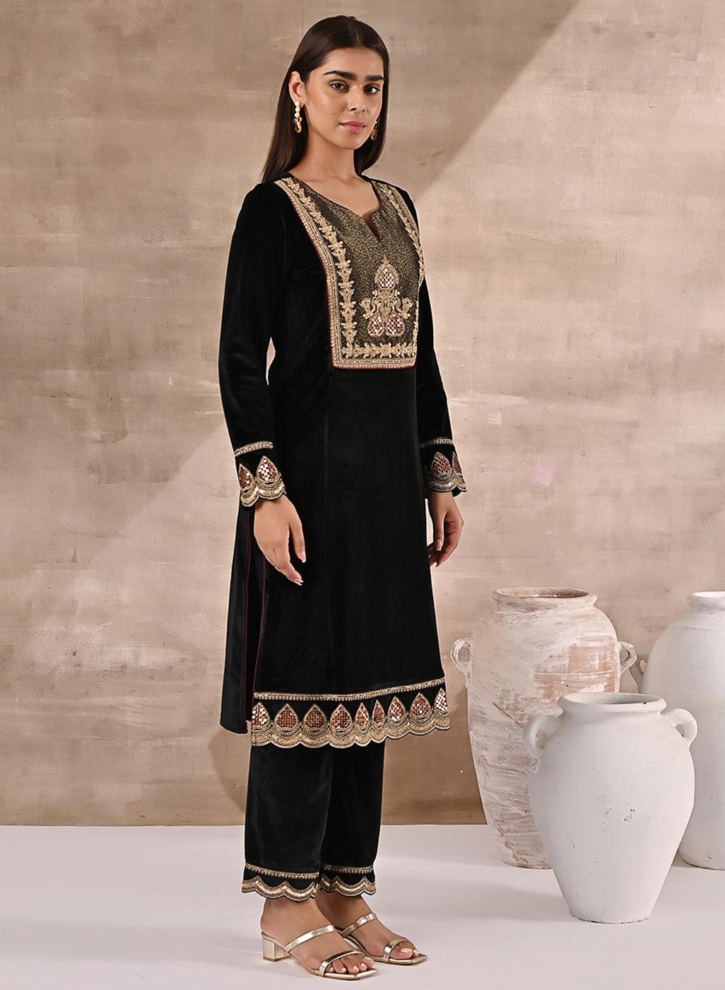 Charcoal Black Velvet Kurta Set With Heavy Front Yoke Zari Embroidery - Lakshita