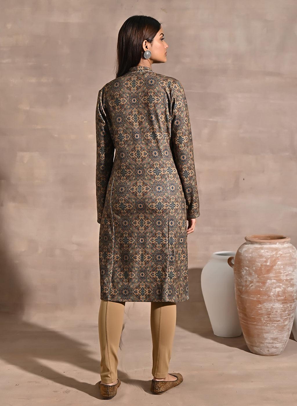 Green Geometric Print Woolen Kurta with Decorative Placket - Lakshita