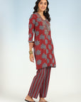 Red Printed Kurta Set with V Neck and Sequins Work