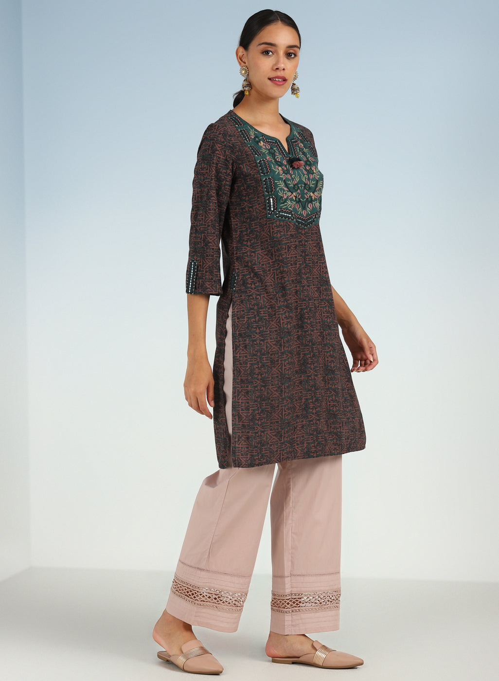 Green Round Neck Straight Fit kurti with Patch Work-23AWLK04012-3B ...