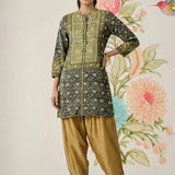 Yusra Navy Printed Shantoon Kurta