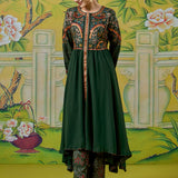 Ruhani Emerald Green Kutch Embroidered Panelled Kurta Set