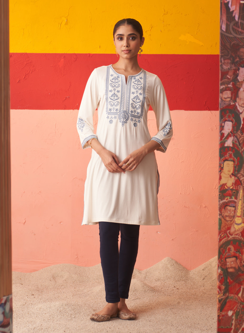 Ethnic Wear For Ladies | Printed Embroidered Kurtas | Lakshita
