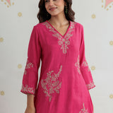 Saanvi Hot Fuchsia Metallic Embroidered Kurta Set