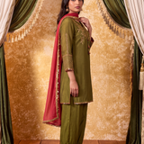 Vritika Shamrock green Embroidered Suit Set