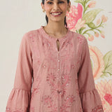 Saaj Light Pink Embroidered Cotton Blend Kurta