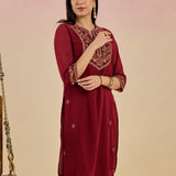 Fuchsia Kurta Set With Embroidery