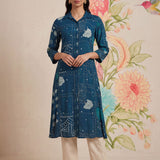 Bani Navy Printed Straight Kurti