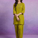 Green Embroidered Cotton blend Kurta Set