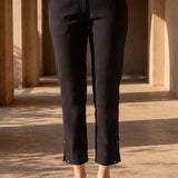 Black Straight Fit Cotton blend Capri