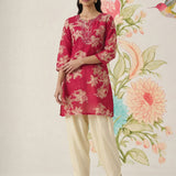 Aboli Red Floral Printed Straight Kurti