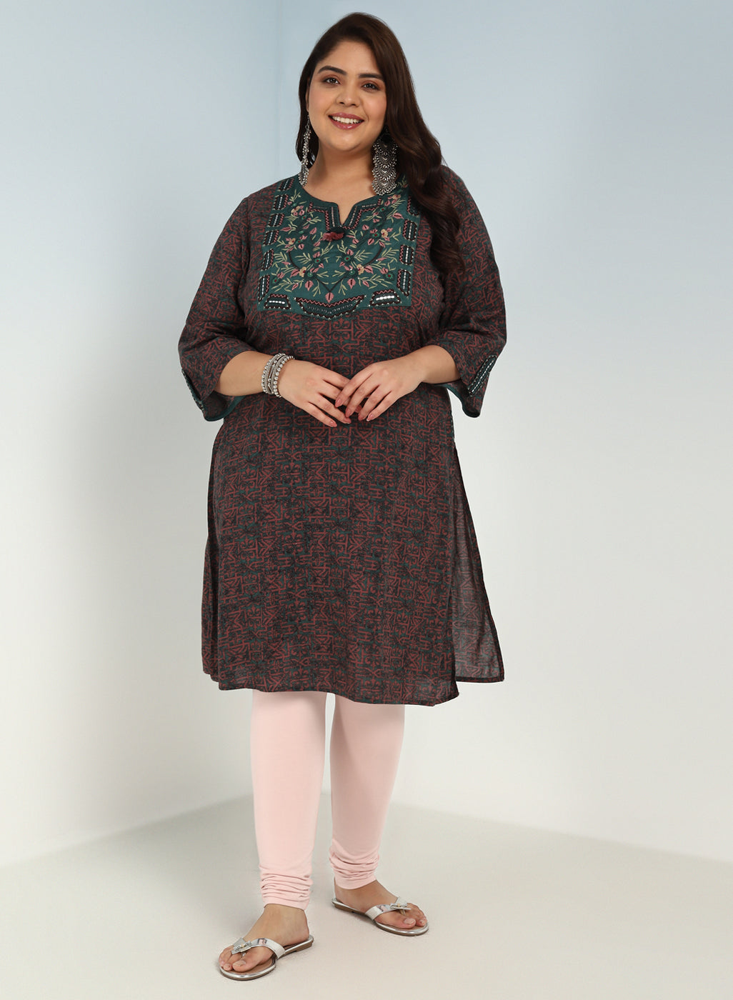 Women's Rayon Embroidered Nyra Cut Straight Fit Kurti (Black-S) :  Amazon.in: Fashion