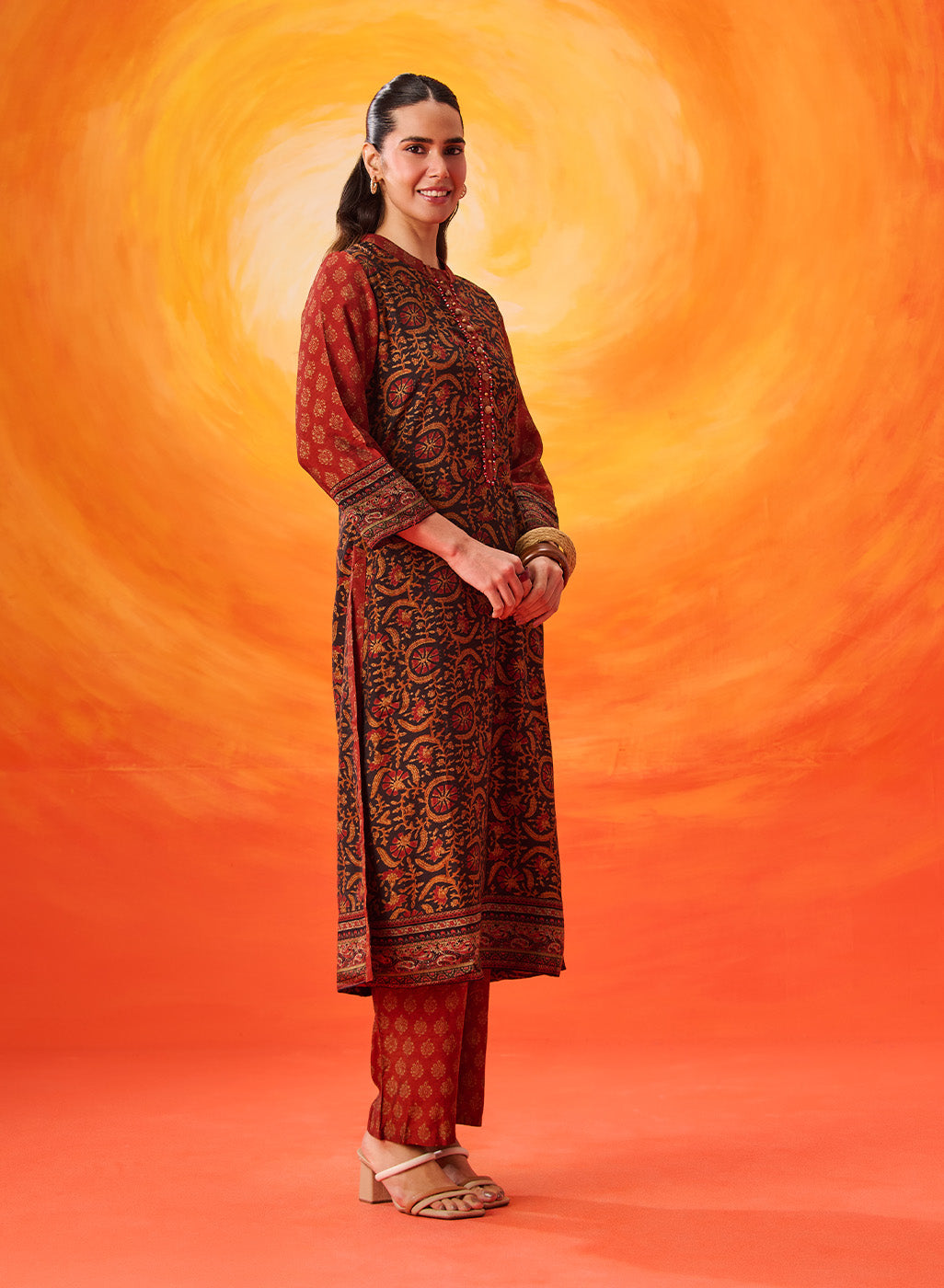 Gul Rukh Gulrukh Black Traditional Printed Long Kurta Set – Lakshita