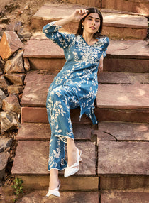 A relaxed fit of the Liliana Cobalt Blue Printed Crinkled Crepe Co-ord Set is showcased - front side