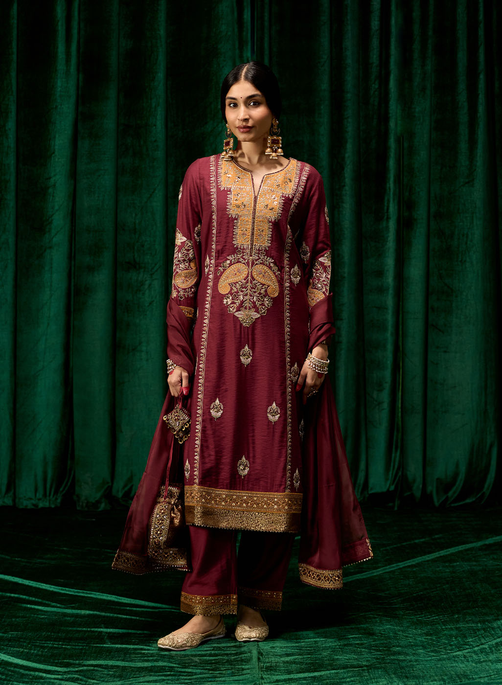 Dua Maroon Zari Embroidered Kurta Set with Dupatta