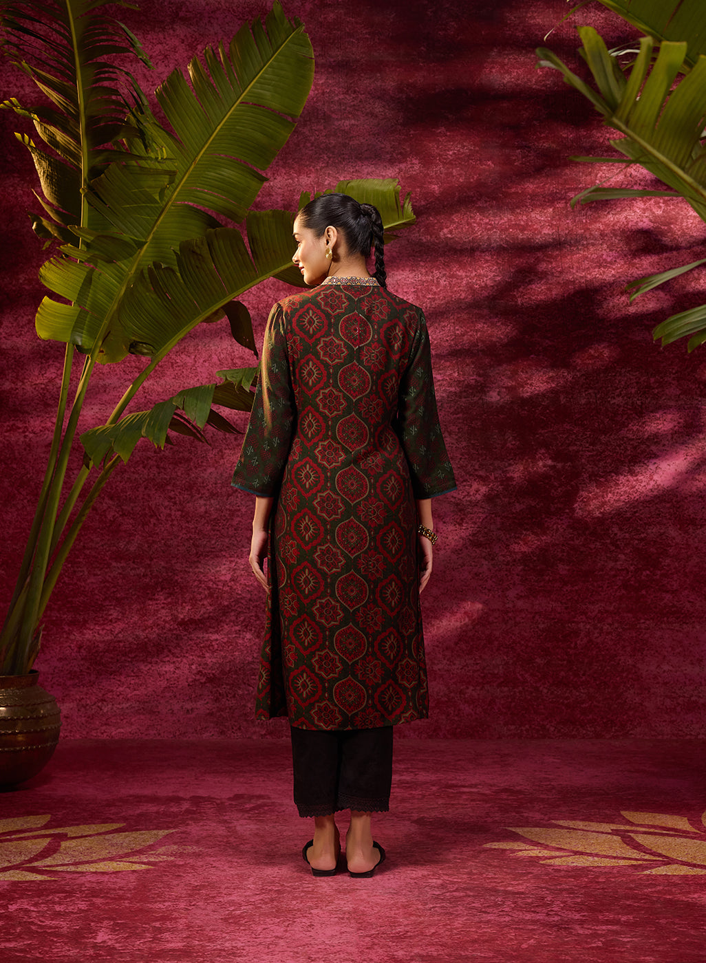 Taara Bottle Green Printed Viscose Silk Indo-Western Dress for Women