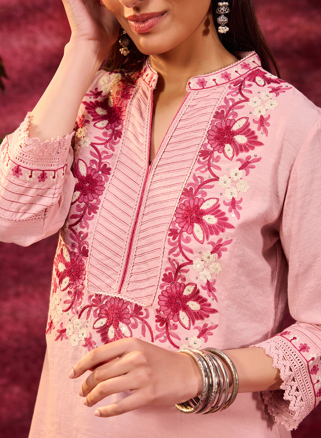 Gulbahar Light Pink Embroidered Kurta for Women