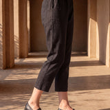 Black Cotton Blend Regular Fit Capris
