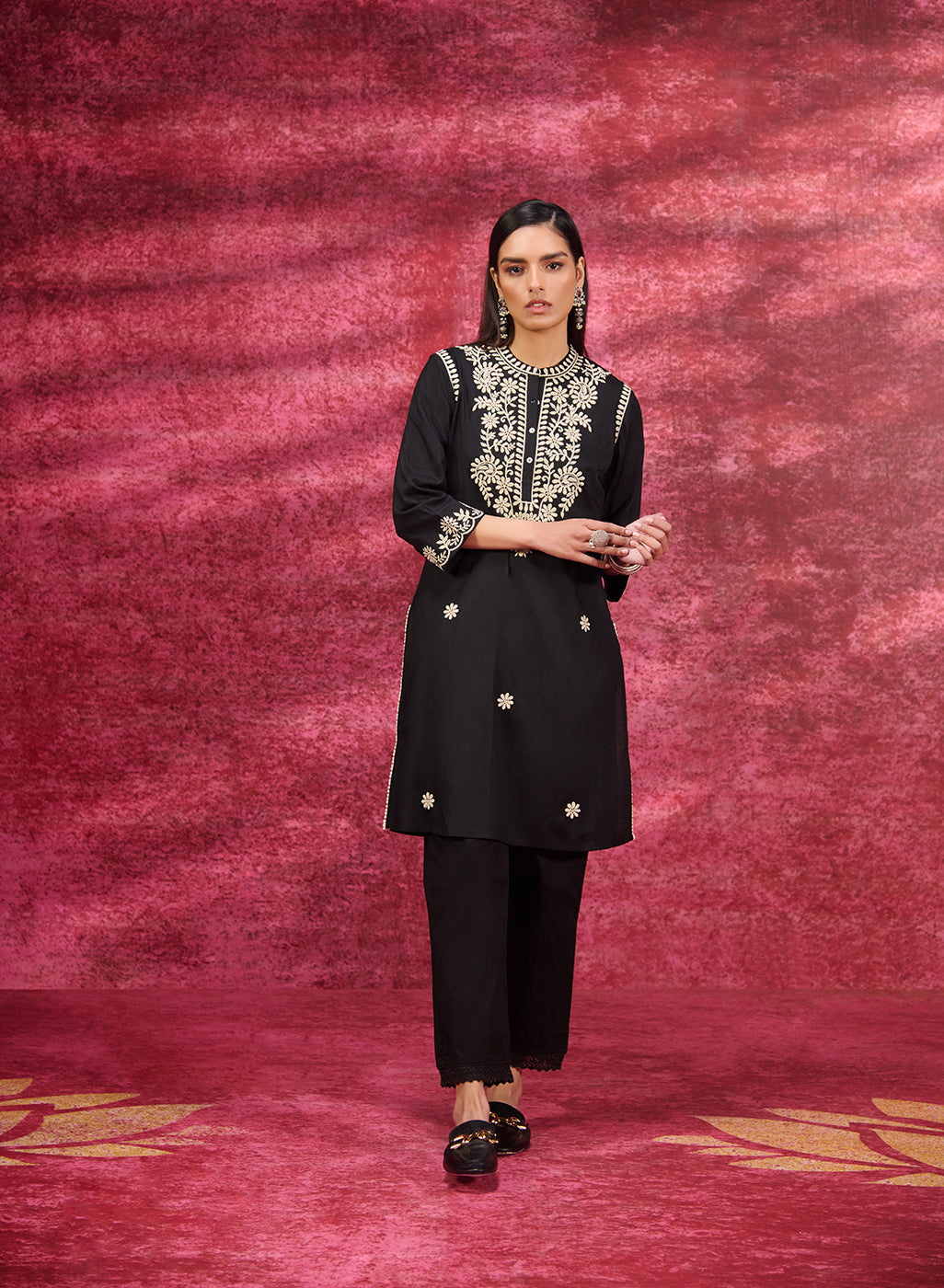Buy Punjabi Salwar Suit - Black Patiala Style Silk Crafted Salwar Suit –  Empress Clothing