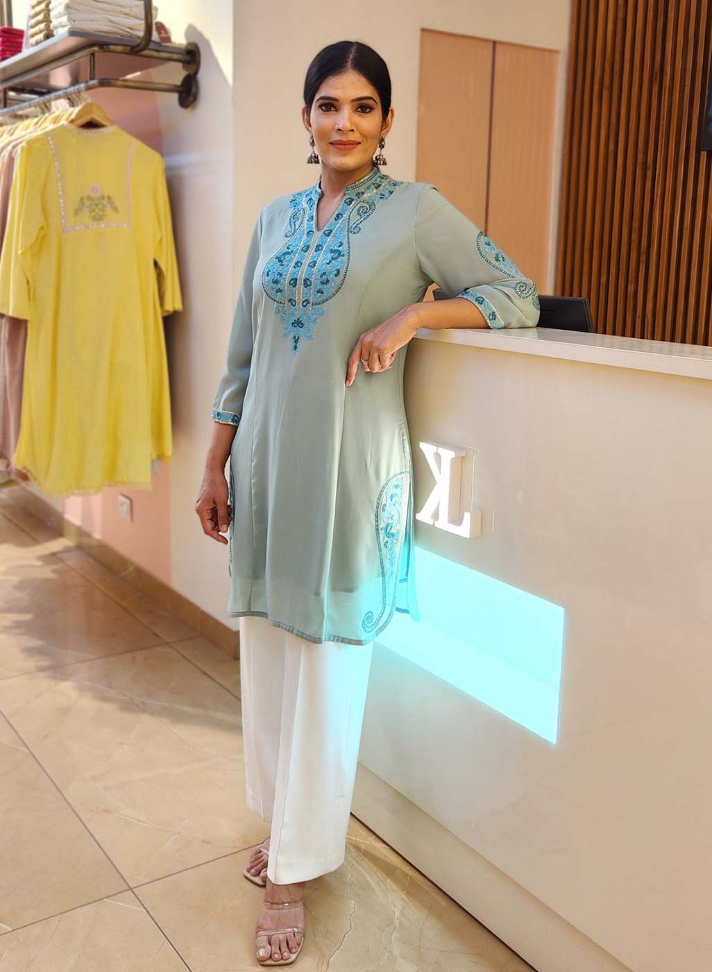 Sky Blue Colour Dress And Colour Combination | Top 20 Ferozi Colour  Combination For Punjabi Suits - YouTube | Design