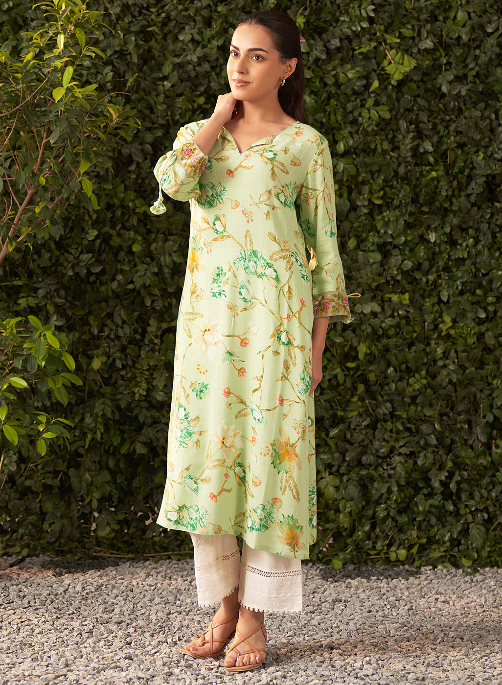 Shop Dazzling Green Dresses for Mehndi | Lakshita Shop Dazzling Green Dresses for Mehndi | Lakshita