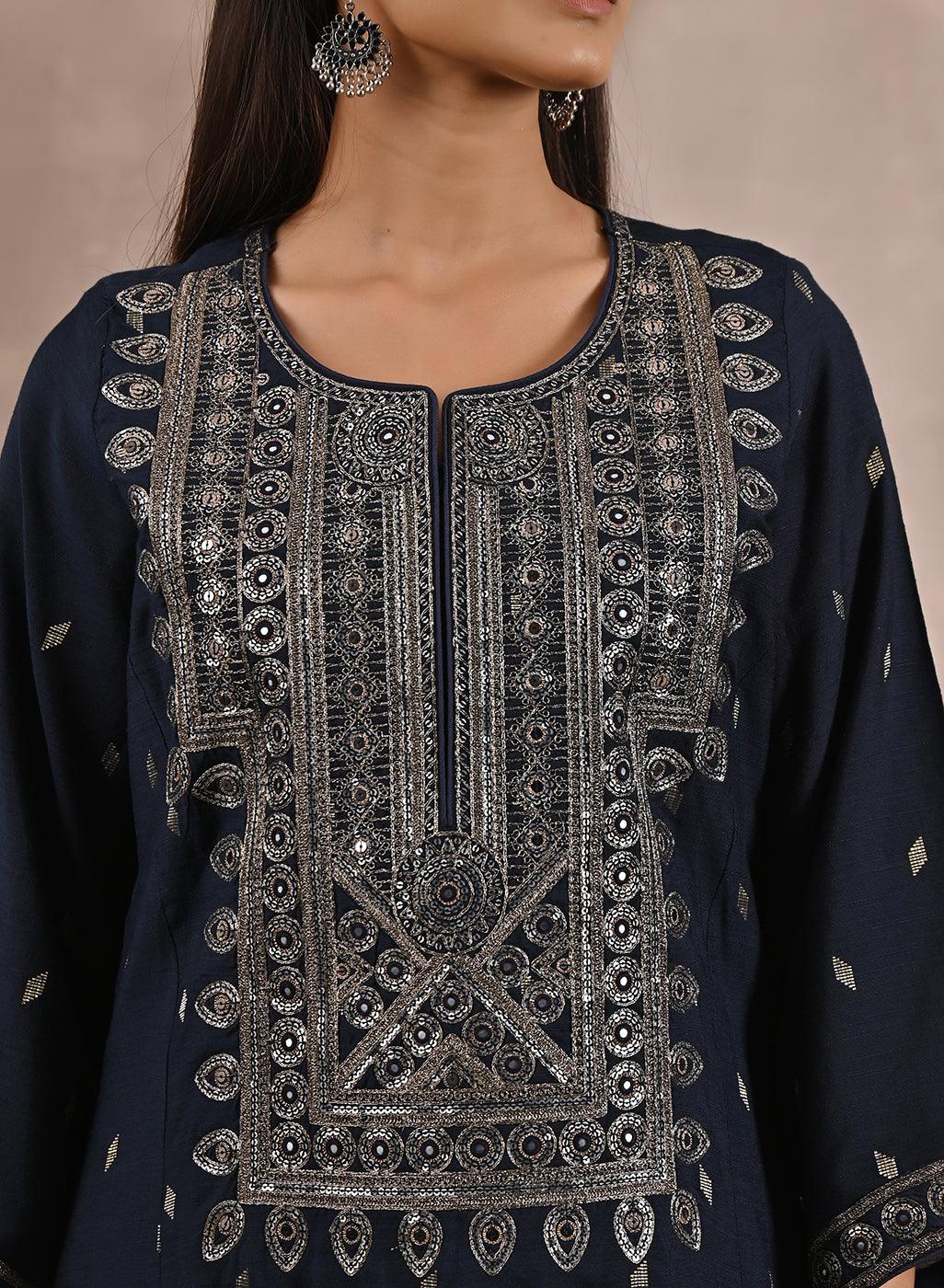 Blue Kurta Set With Delicate Embroidery - Lakshita