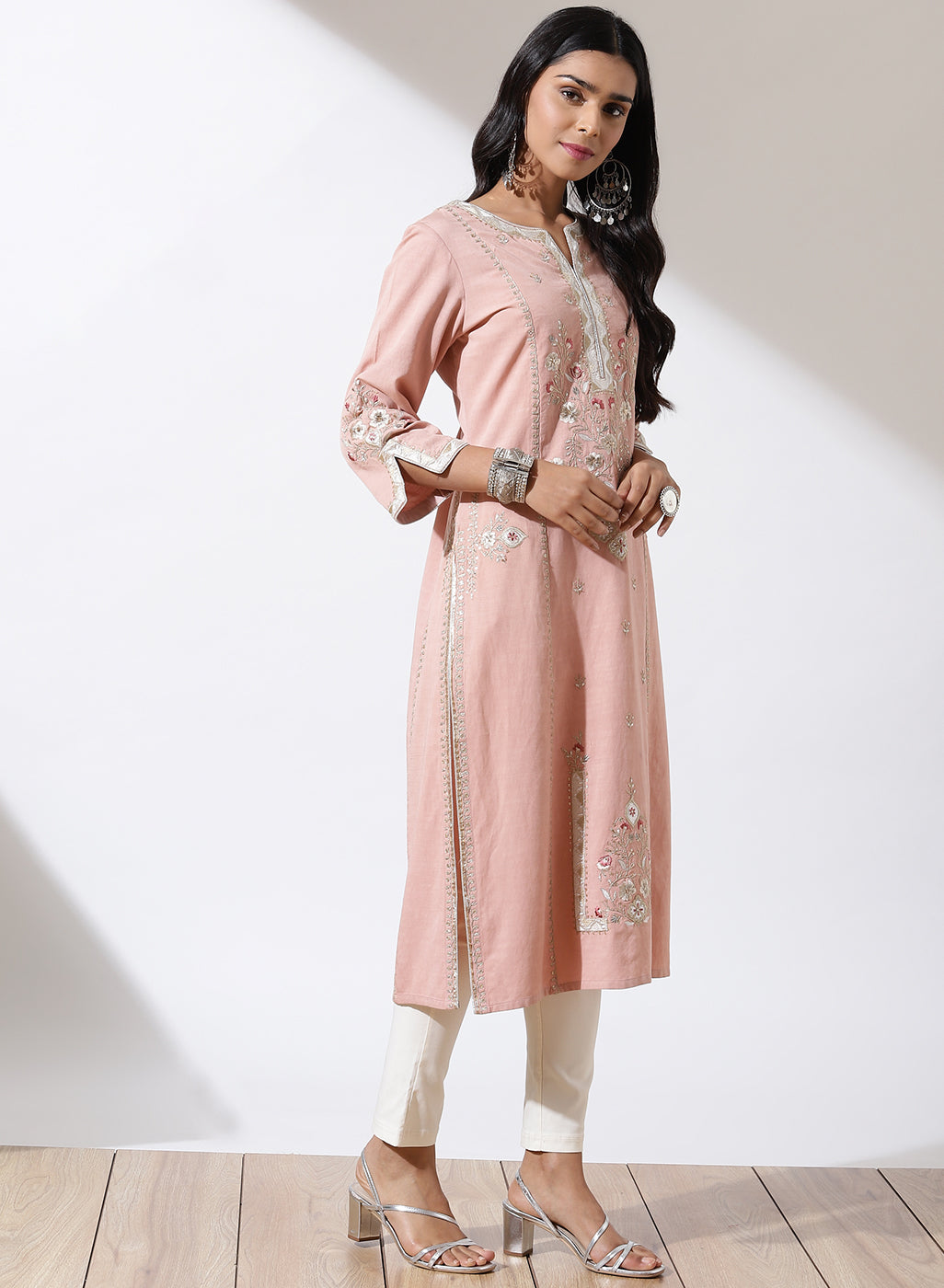 Rose Pink Phool Collection Kurta with Floral Embroidery
