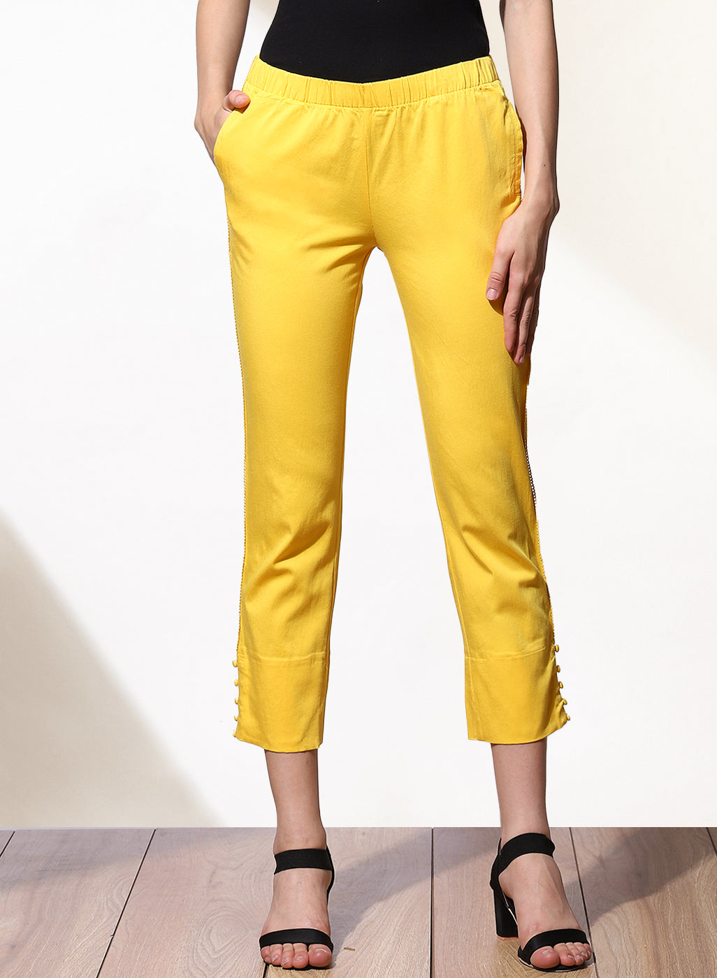 Shop Elegant Capri Pants for Women Online in India