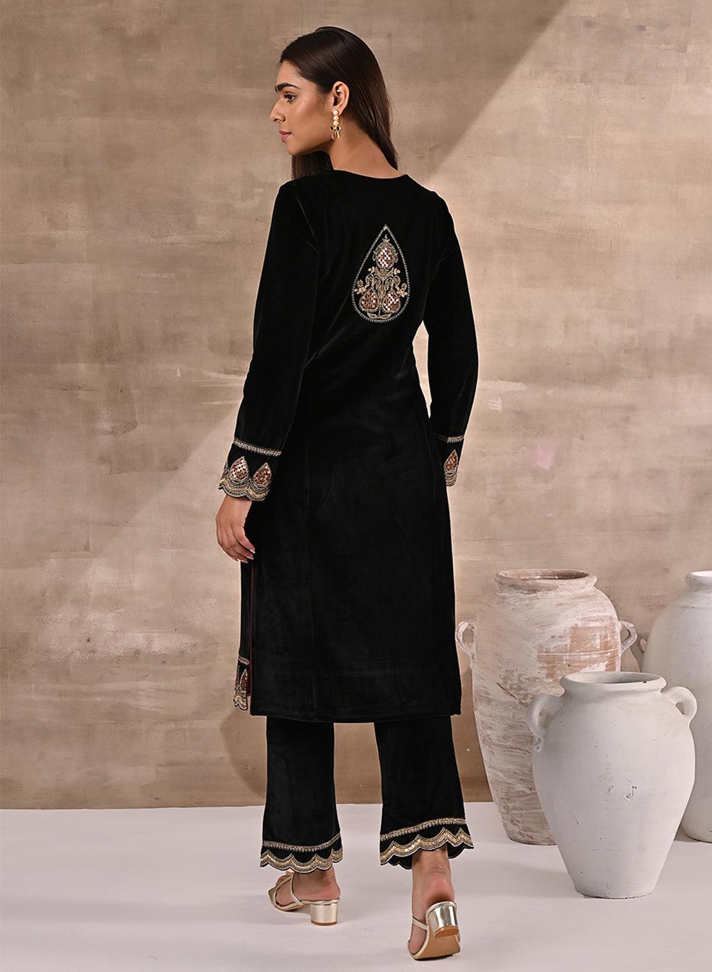 Charcoal Black Velvet Kurta Set With Heavy Front Yoke Zari Embroidery - Lakshita