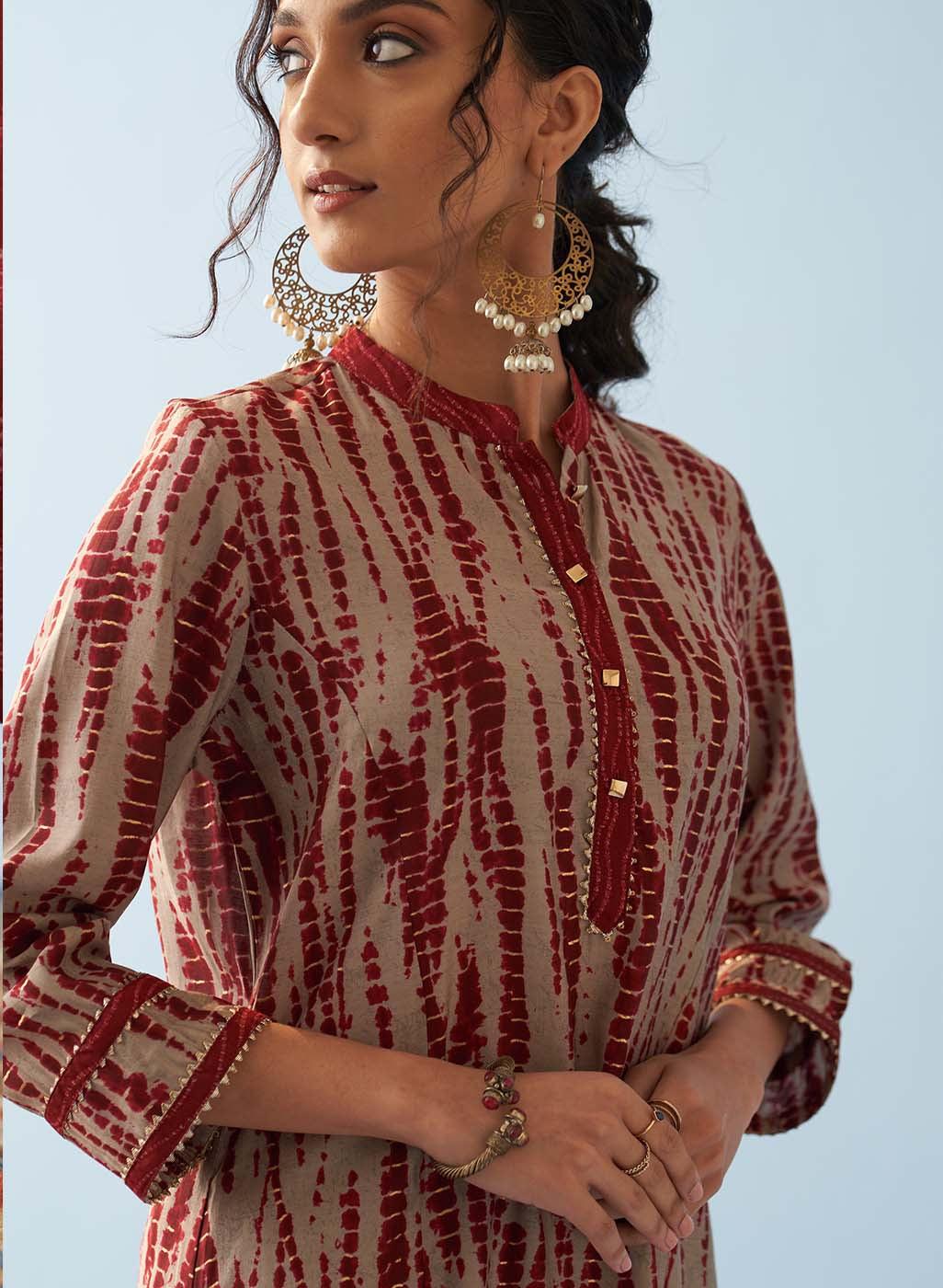 Maroon Printed Kurta Set with Mandarin Collar and Broad Border Sleeves - Lakshita