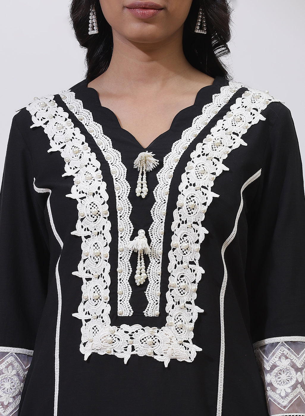 Black Alora Collection Kurta With Lace Detail