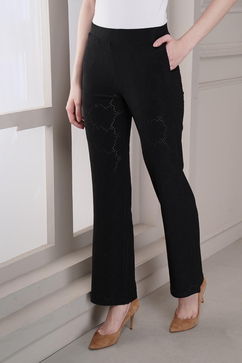 Black Pants With Relaxed Fit - Lakshita